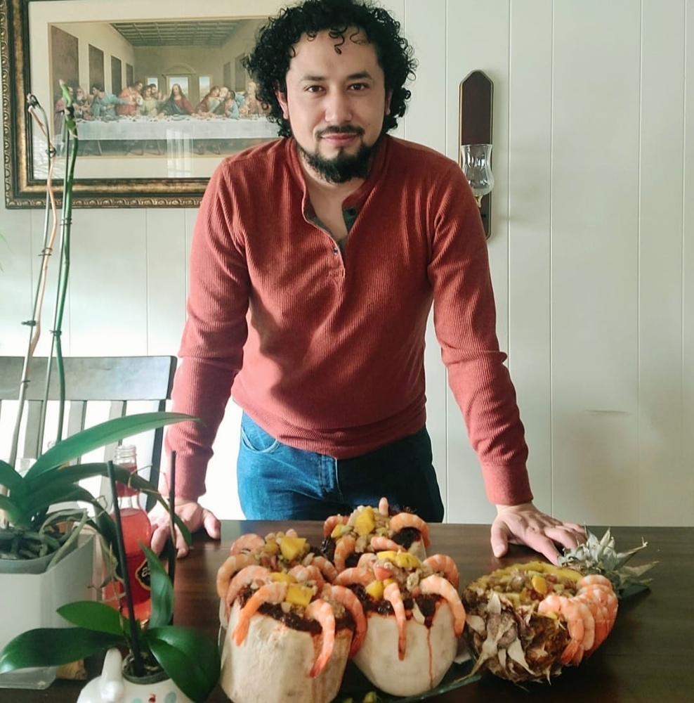 Meet your Posher, Alejandro